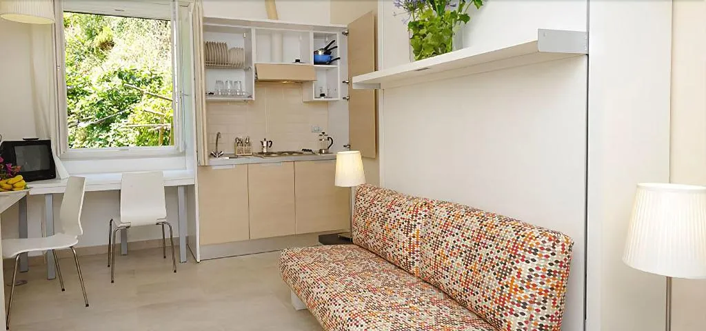 Room, Residence La Dolce Vita, Naples