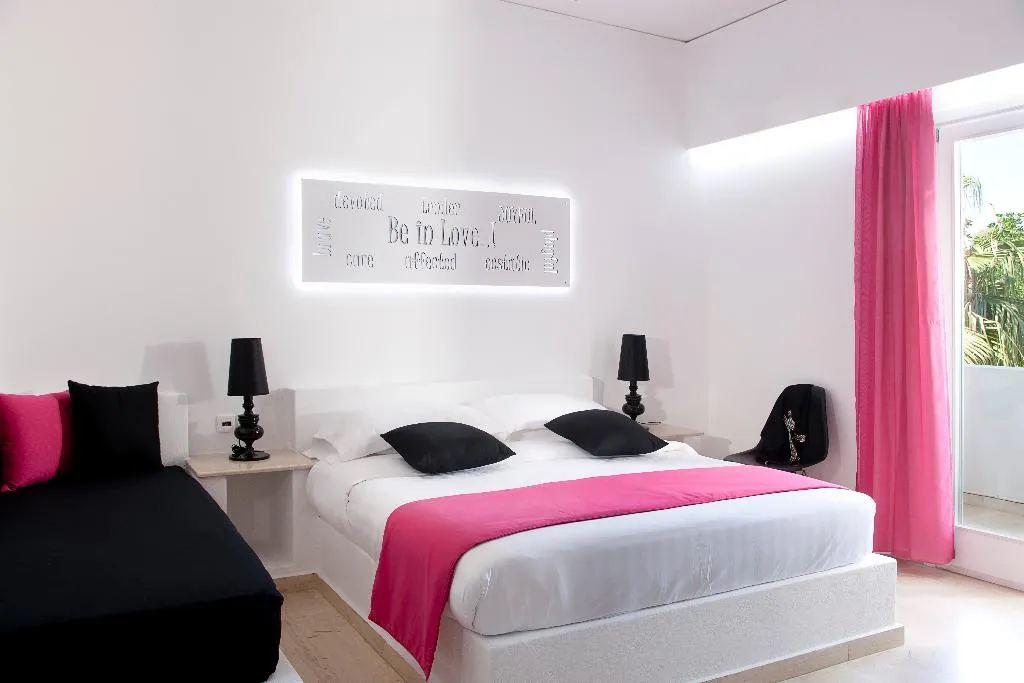 TRIPLE STANDARD Room, Acqua Vatos Santorini Hotel, Santorini