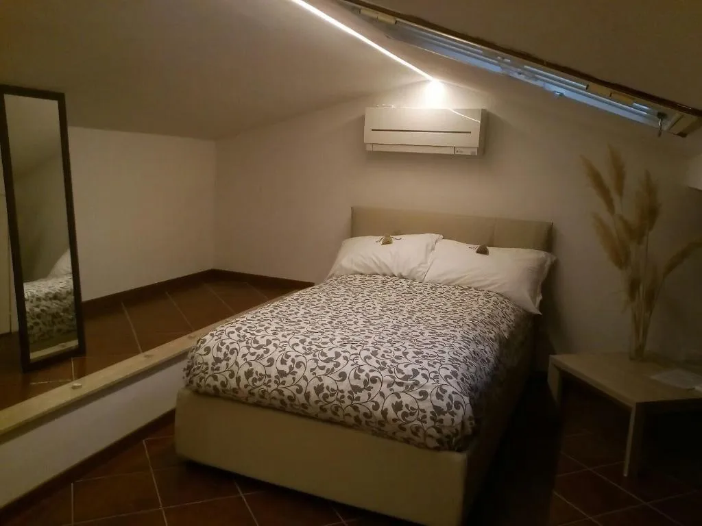 Room, Le Tre Lune Suites, Florence