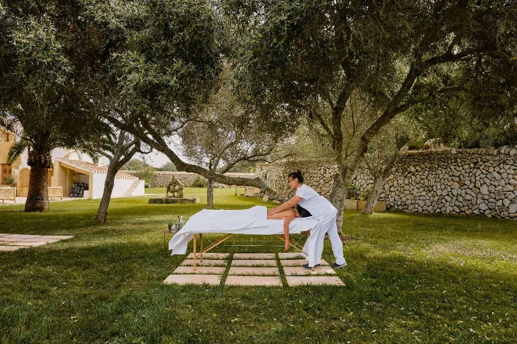 Sports and Entertainment, Antic Menorca, Menorca