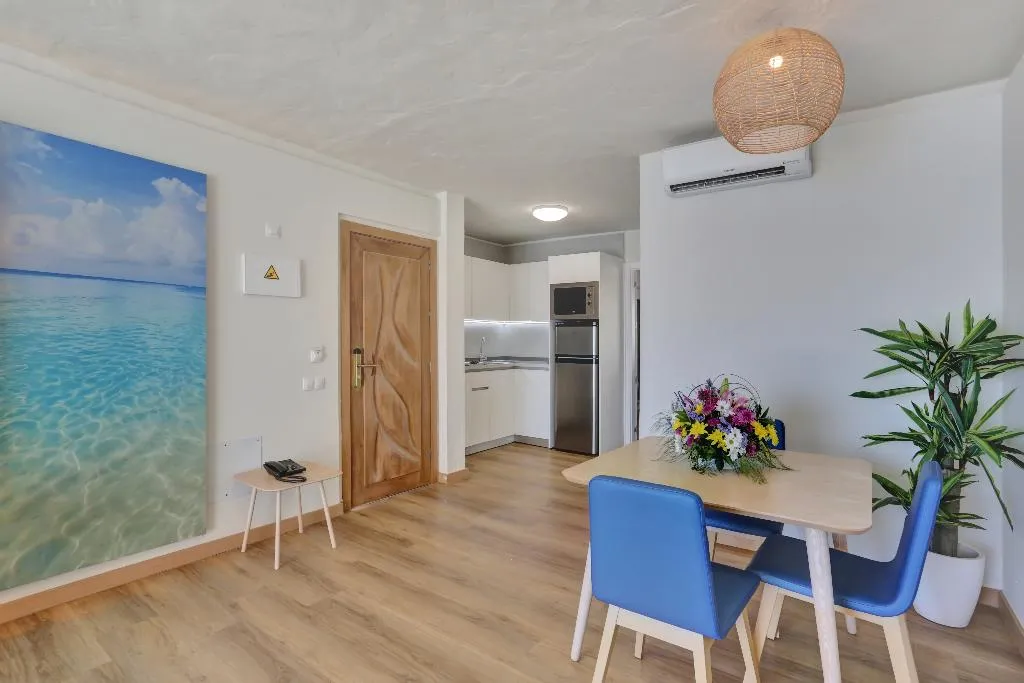 APARTMENT SEA VIEW Room, Garden and Sea Boutique Lodging by LIVVO, Fuerteventura