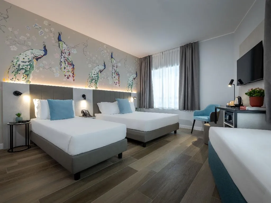 FAMILY ROOM STANDARD Room, iH Hotels Milano Centrale, Milan