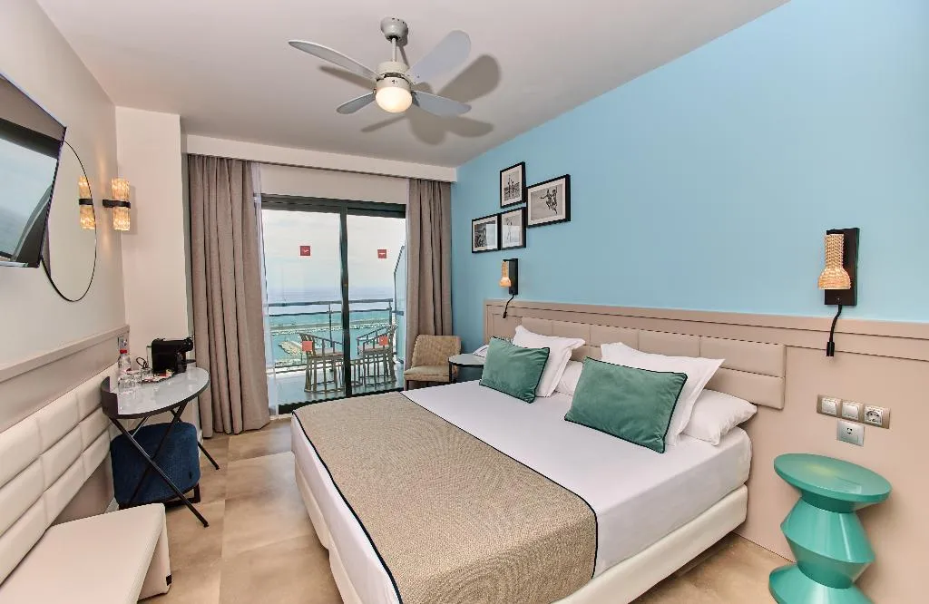 Double or Twin DELUXE SEA VIEW Room, Leonardo Hotel Fuengirola Costa del Sol, Costa Del Sol