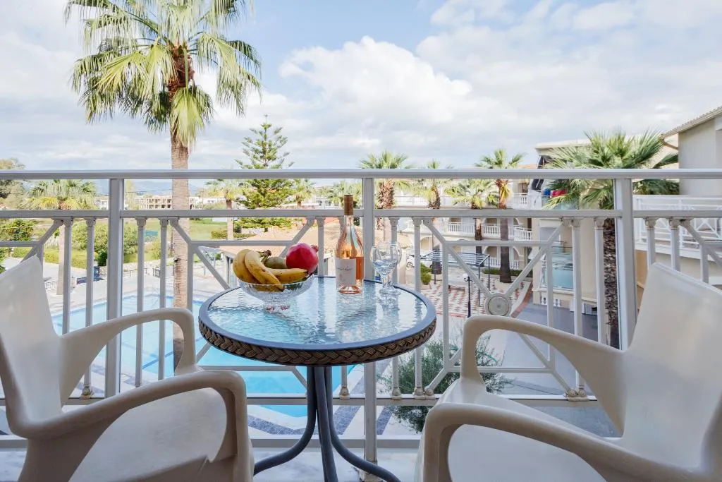 General view, Vivian Hotel, Zante