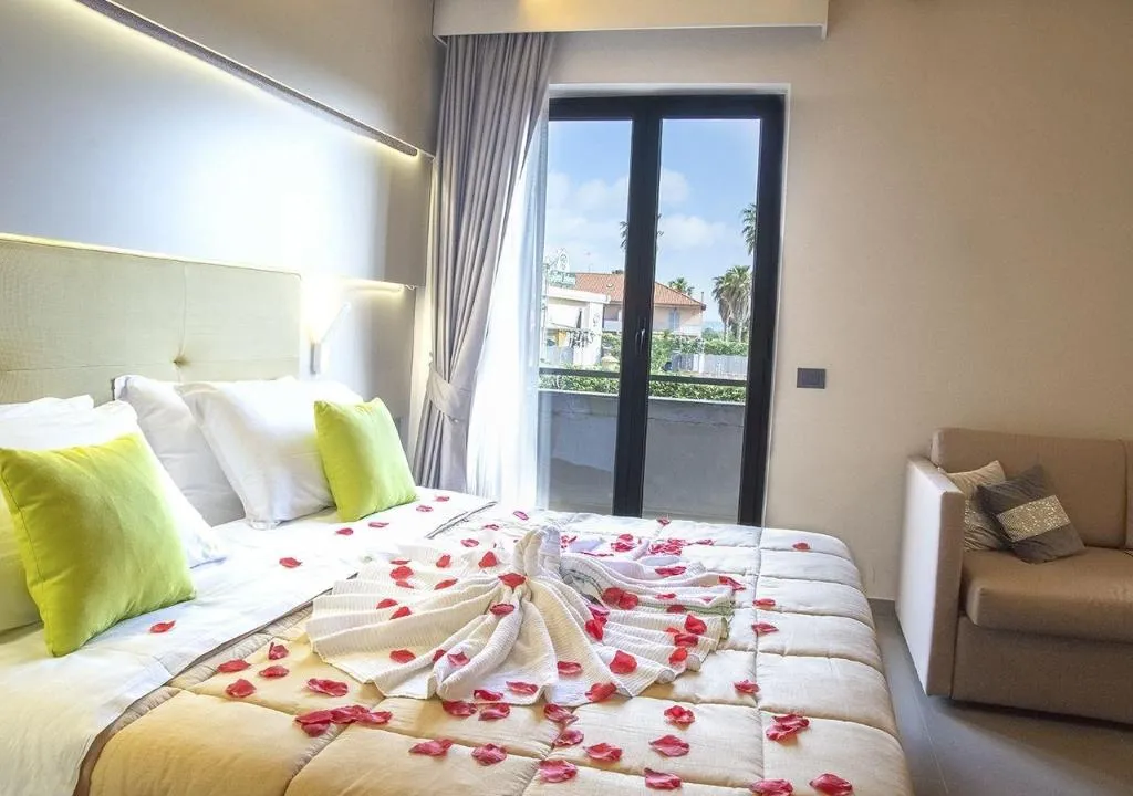 Room, Hotel Miramare, Naples