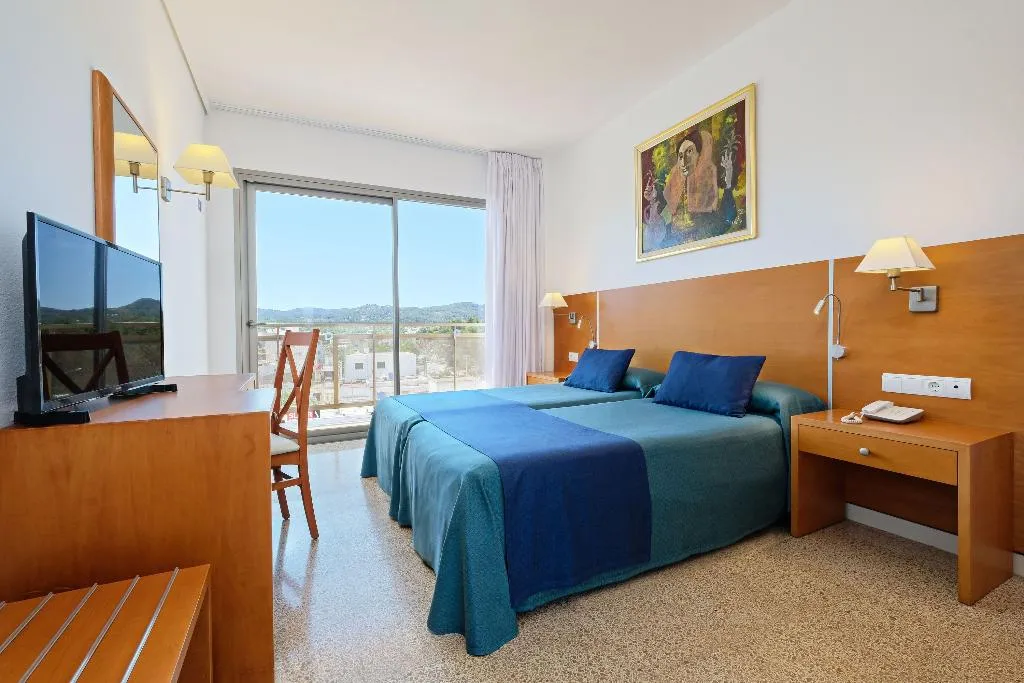 TWIN POOL VIEW Room, AzuLine Hotel S'Anfora & Fleming, Ibiza