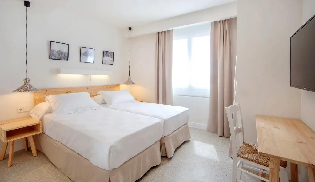 Room, HM Alma Beach, Majorca
