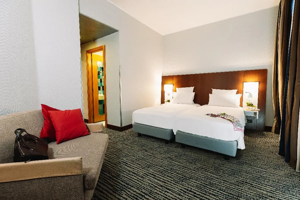 TWIN SUPERIOR Room, Mercure Roma Piazza Bologna, Rome
