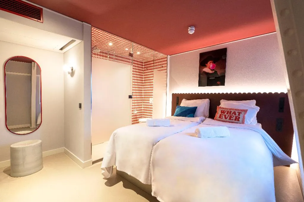 TWIN WITH BALCONY Room, City Hotel Rembrandt Square, Amsterdam