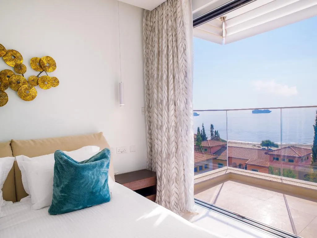 APARTMENT LUXURY Room, The Tower at St Raphael Resort, Cyprus