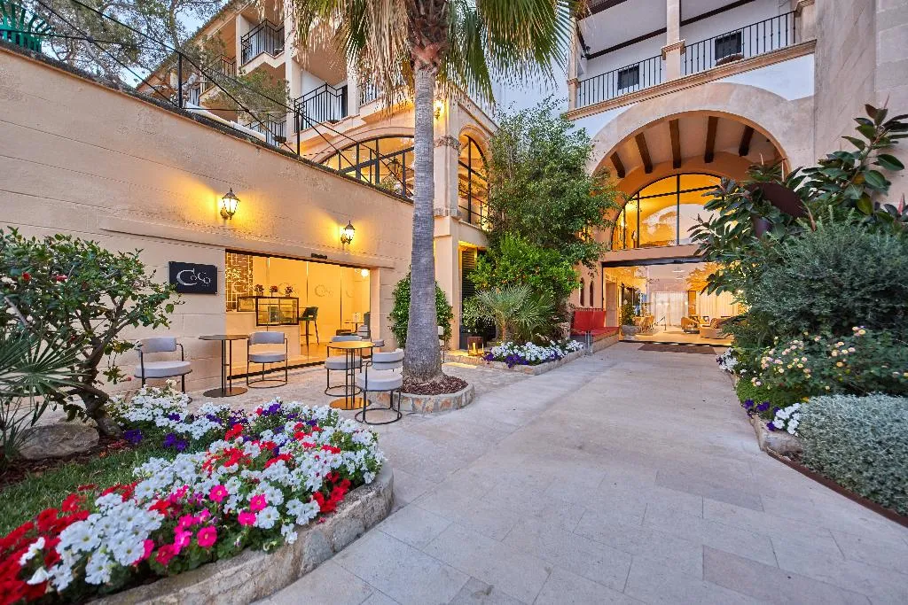 Bar, Secrets Mallorca Villamil Resort & Spa Only Adults, Majorca