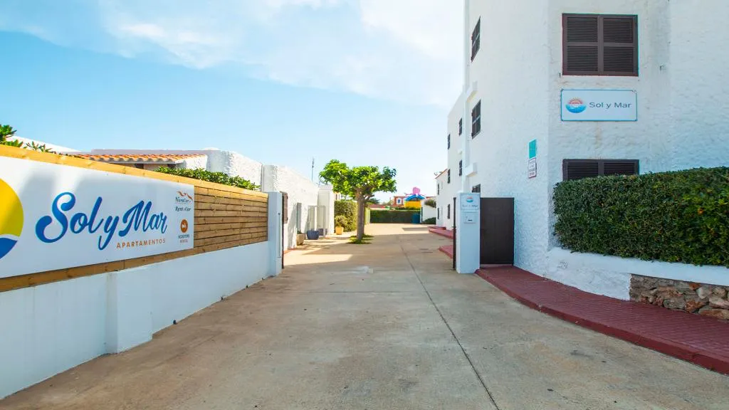 General view, Apartamentos Sol y Mar, Menorca