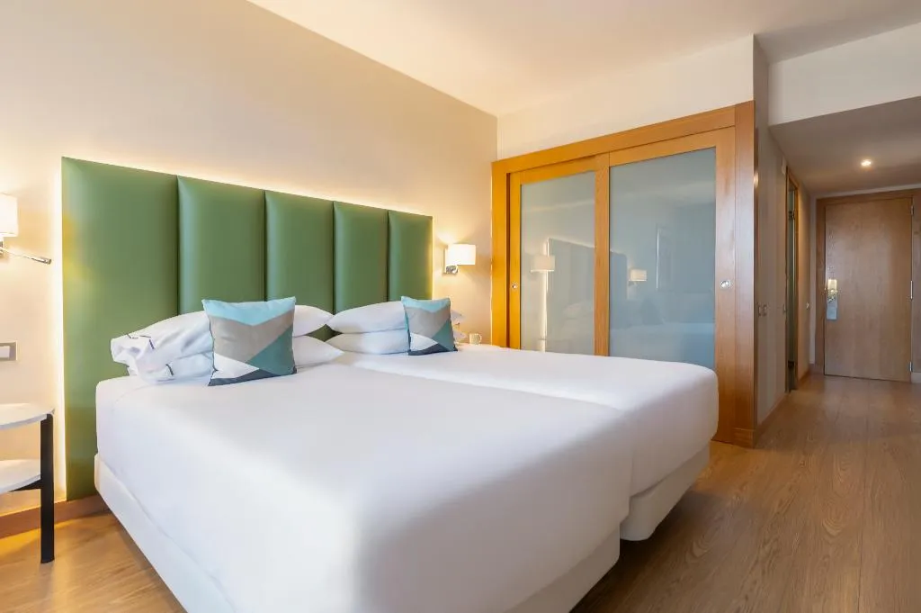 DOUBLE SINGLE USE STANDARD Room, Hesperia Sant Just, Barcelona