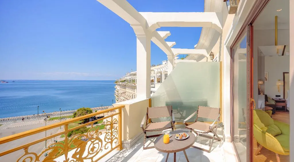 TRIPLE EXECUTIVE SEA VIEW Room, Electra Palace Thessaloniki, Halkidiki