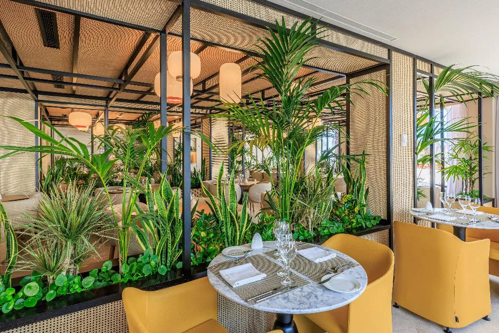 Restaurant, Hotel Illa D'or & Club Apartaments, Majorca