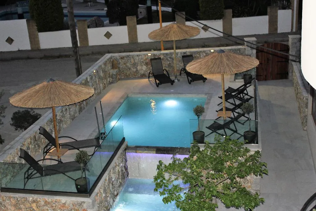 Pool, Johnmary Studios, Rhodes