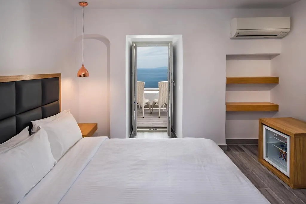 General view, Thireas Hotel, Santorini