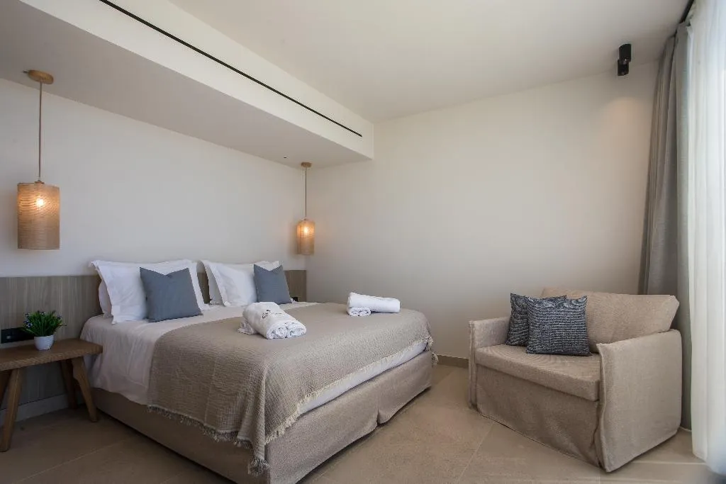 JUNIOR SUITE STANDARD Room, Este Elegant Suites and Villas, Rhodes