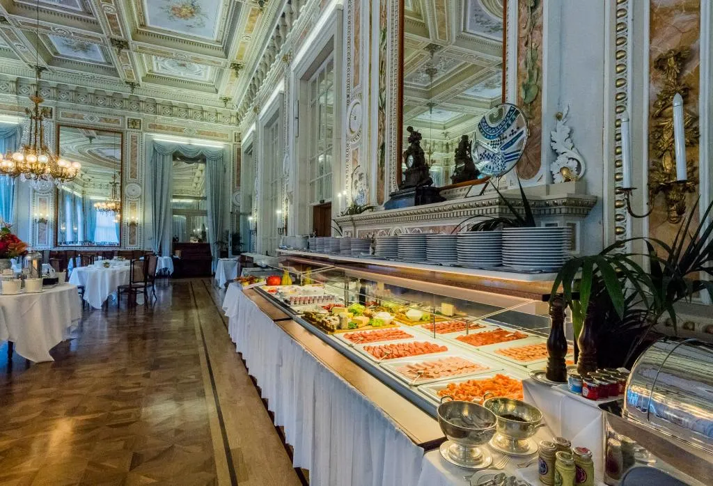 Restaurant, Grand Hotel Villa Serbelloni, Milan
