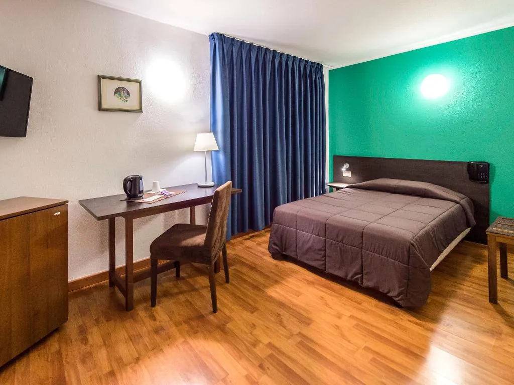Room, Cristal Hotel Palermo, Palermo