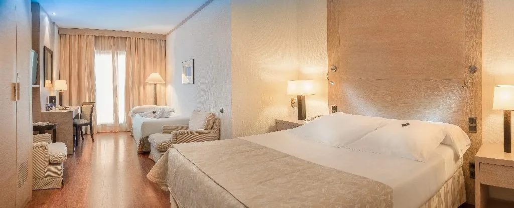 DOUBLE SUPERIOR CAPACITY 3 Room, Sh Valencia Palace, Valencia