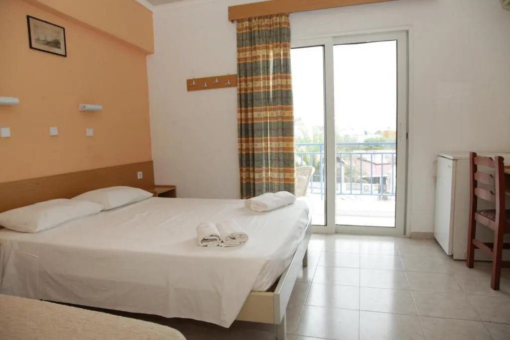 TRIPLE STANDARD Room, Kastelli Hotel, Rhodes