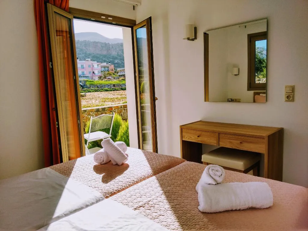 APARTMENT GARDEN VIEW Room, Casa Malena, Crete