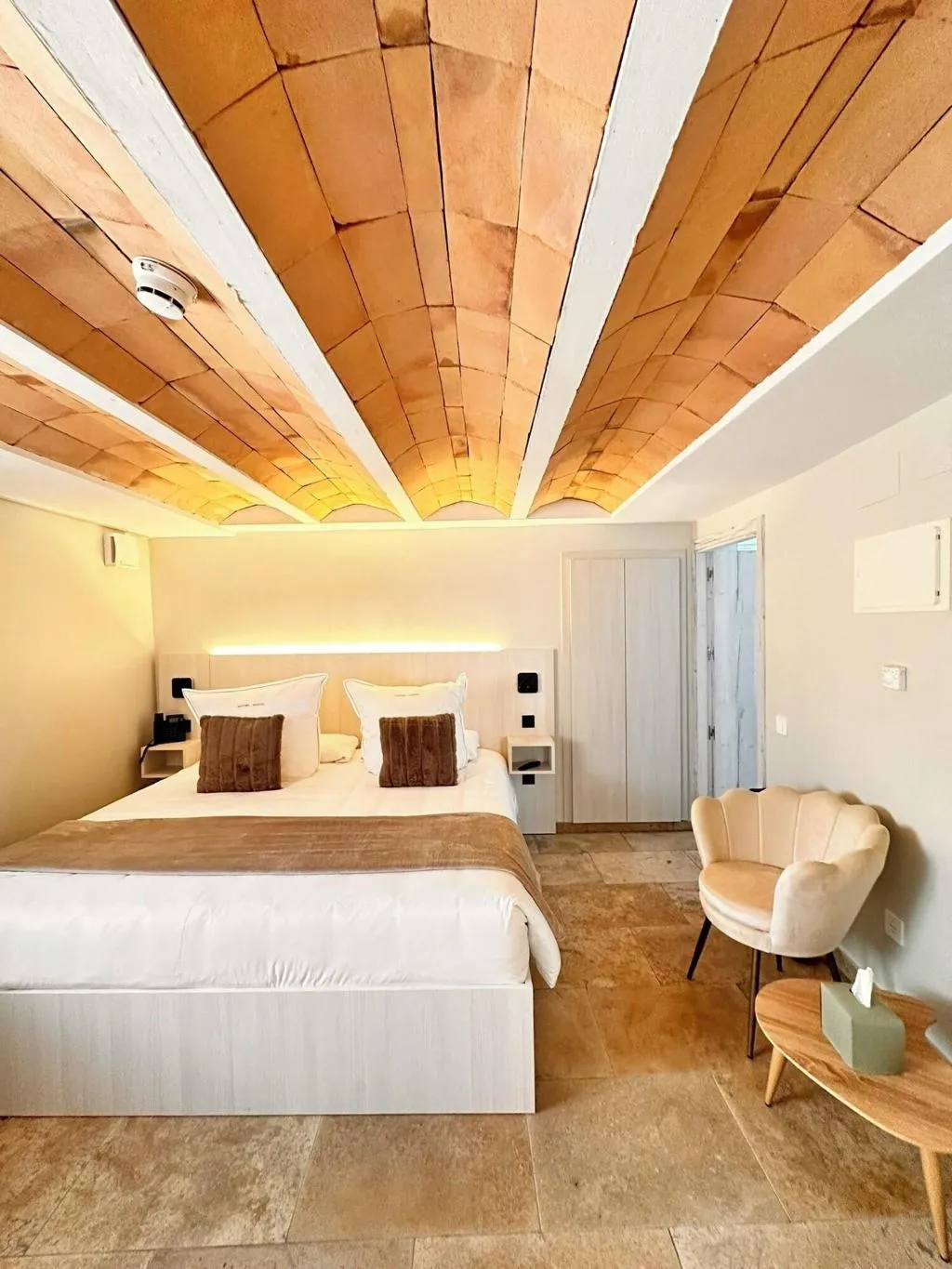 Room, Boutique Hotel Comtal Empuries, Costa Brava