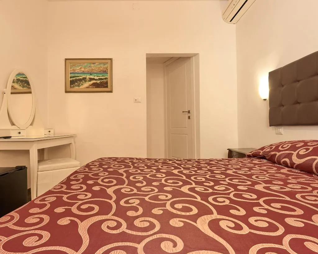 Room, Residenza Martin, Florence