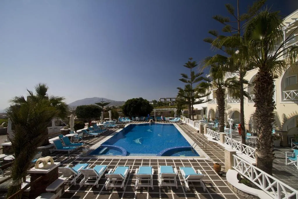 General view, Golden Star, Santorini