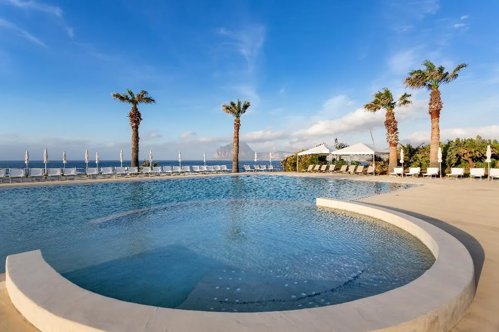 Pool, La Tonnara di Bonagia, Trapani