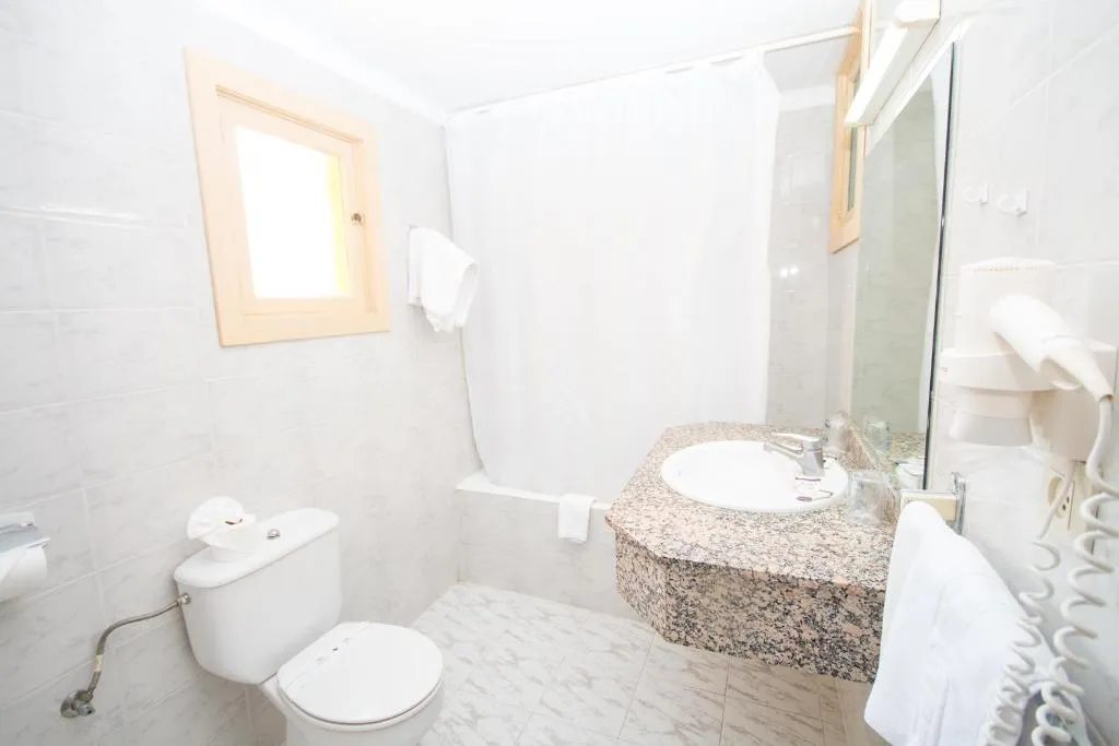 DOUBLE STANDARD Room, Amic Gala, Majorca