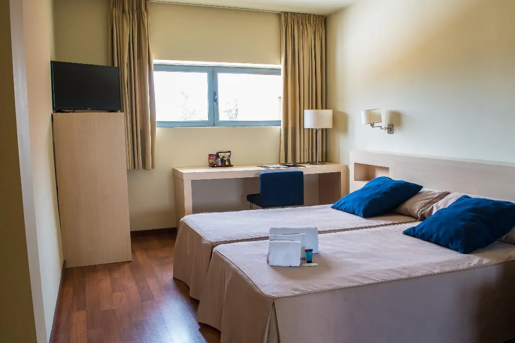 DOUBLE SUPERIOR Room, Les Torres, Barcelona
