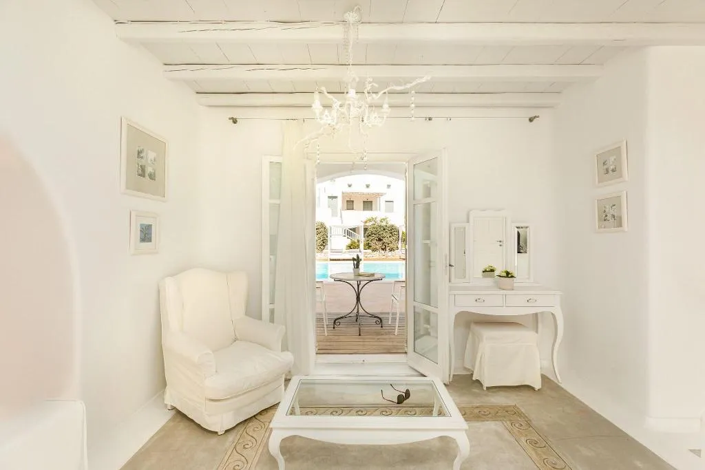 JUNIOR SUITE WITH DOUBLE BED Room, Corfos Hotel, Mykonos