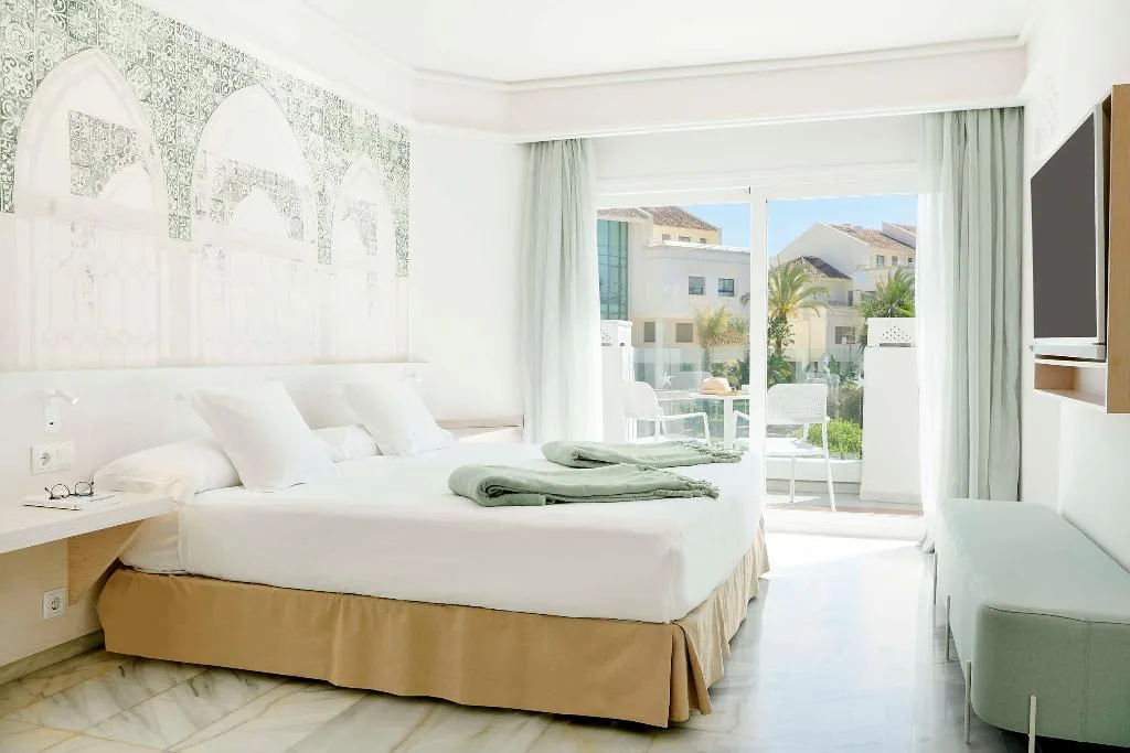JUNIOR SUITE WITH VIEWS Room, Iberostar Selection Marbella Coral Beach, Costa Del Sol