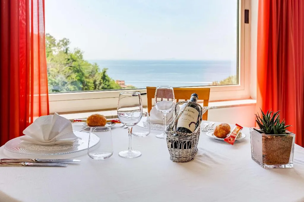 Restaurant, Best Western Hotel La Solara, Naples