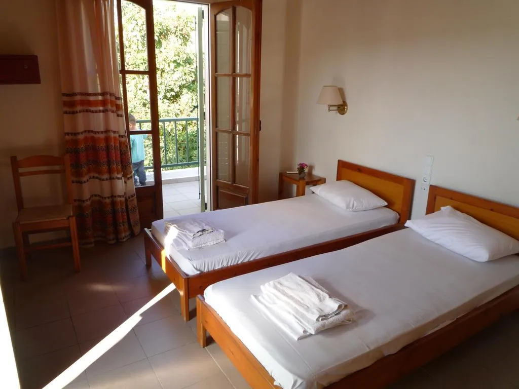 Room, Haris Apartments, Crete
