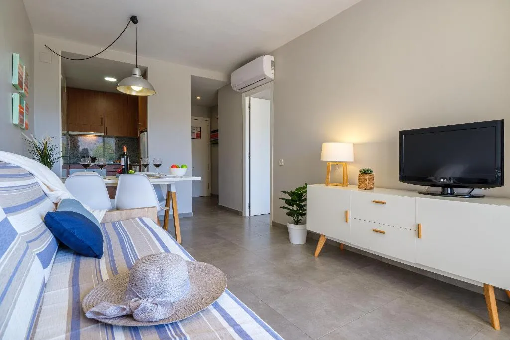 Room, Estival Park Apartments, Costa Brava