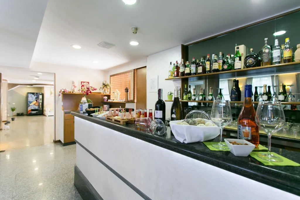 Bar, Concorde Fiera, Milan