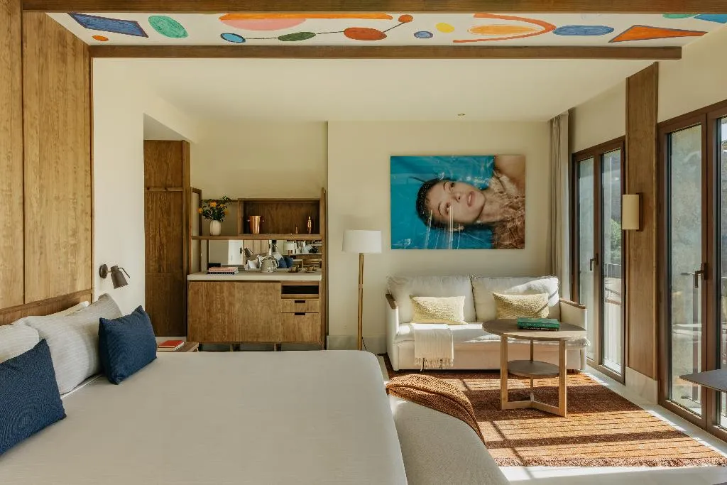 JUNIOR SUITE CITY VIEW Room, ME Málaga, Costa Del Sol