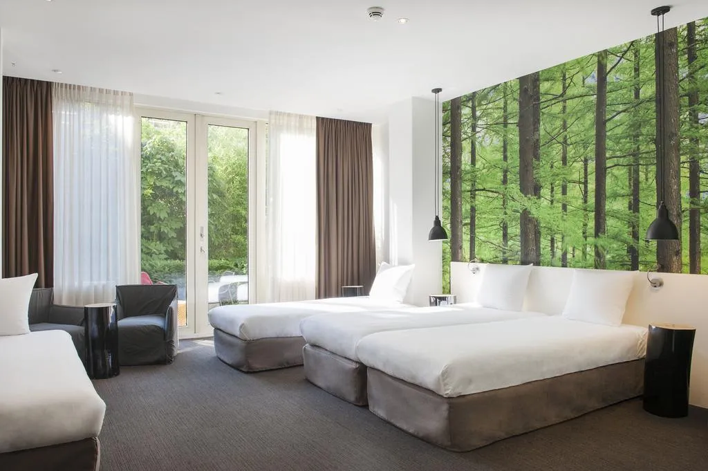 TRIPLE STANDARD Room, Conscious Hotel Museum Square, Amsterdam