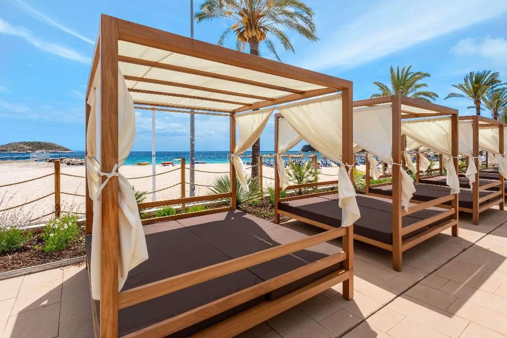 Room, Innside Wave Calvia, Majorca