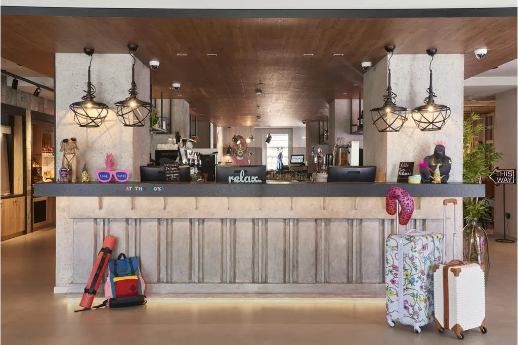 Lobby, Moxy Patra Marina, Athens