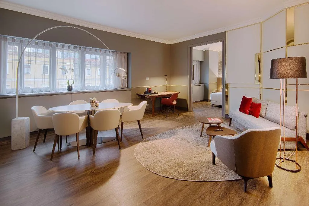 SUITE STANDARD Room, NH Collection Milano Porta Nuova, Milan