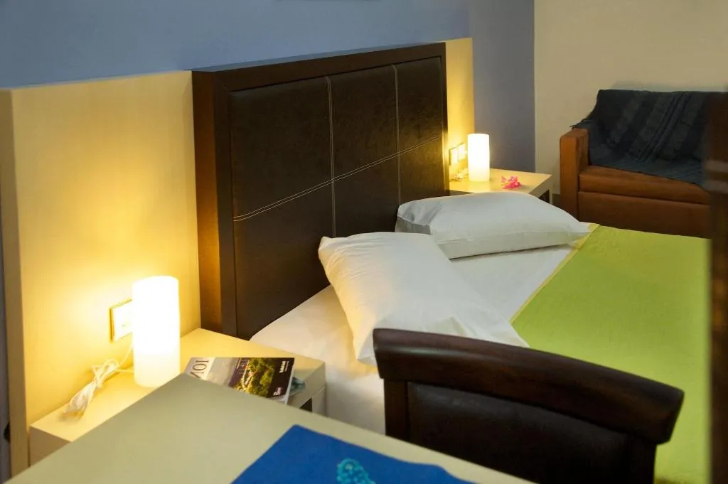 Room, Fiscardo Studios, Kefallinia