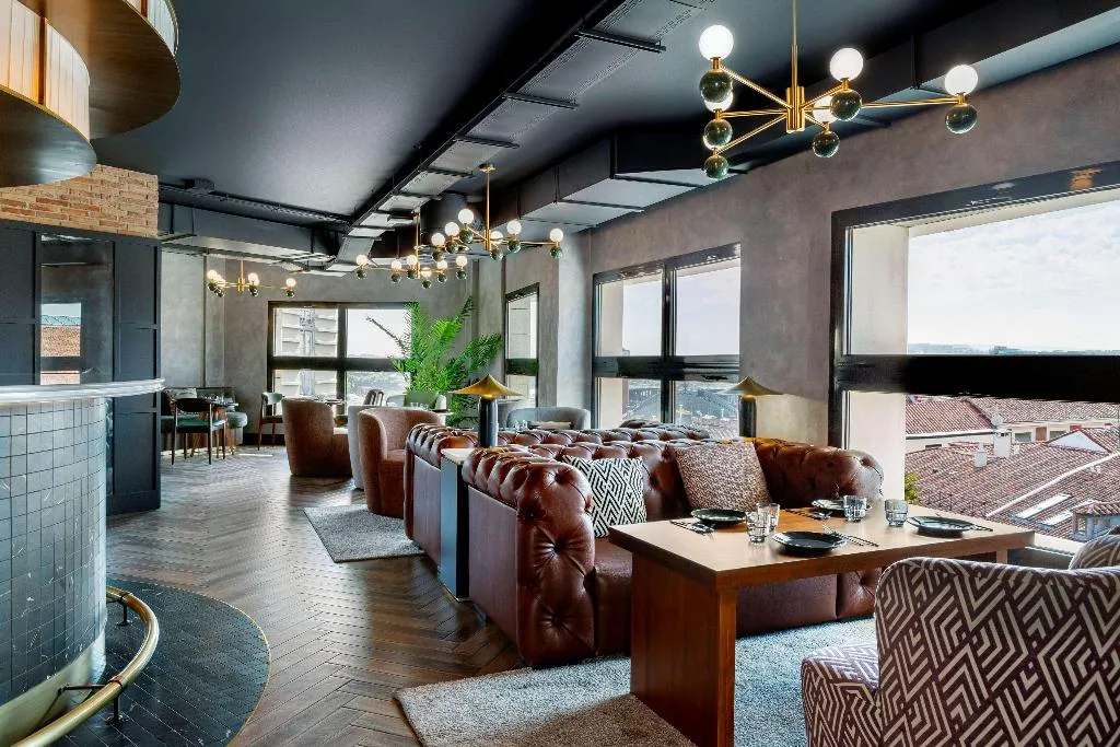 Restaurant, Radisson RED Madrid, Madrid