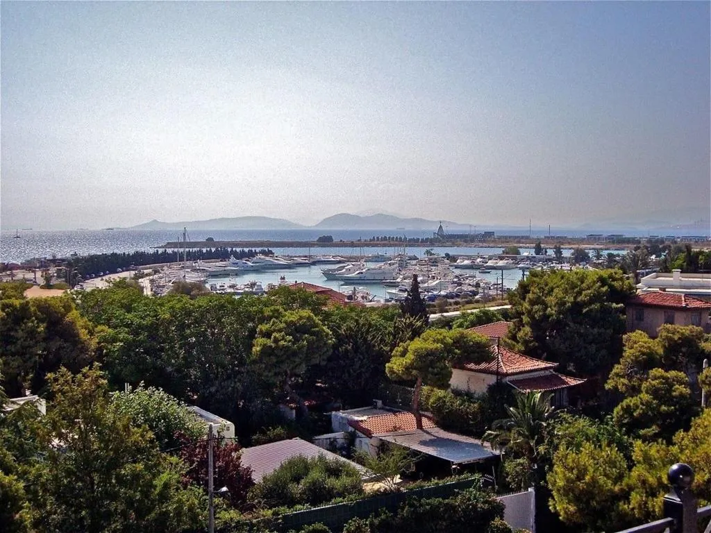 Beach, London, Athens