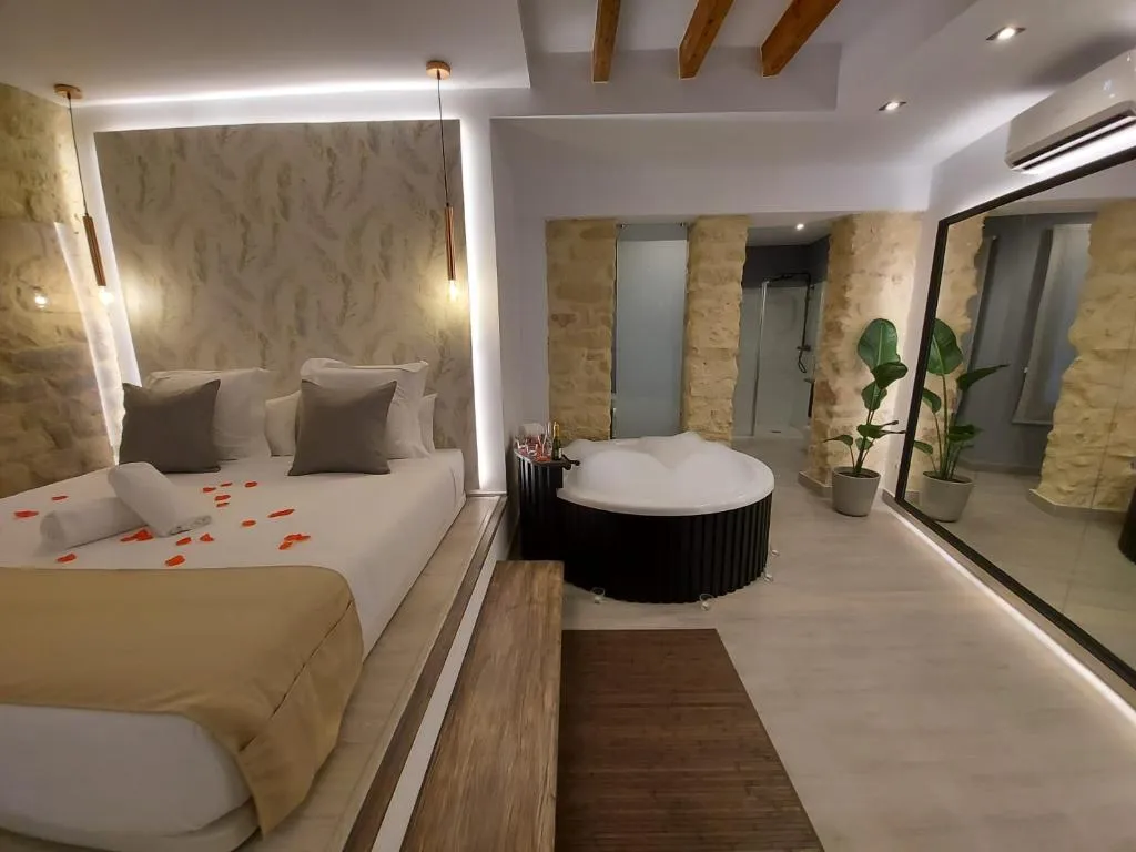 APARTMENT ONE BEDROOM ONE BATHROOM Room, S30 Reina Victoria, Costa Blanca