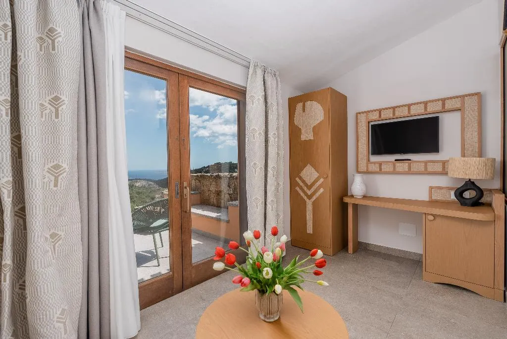 JUNIOR SUITE SUPERIOR SEA VIEW Room, Rocce Sarde, Olbia