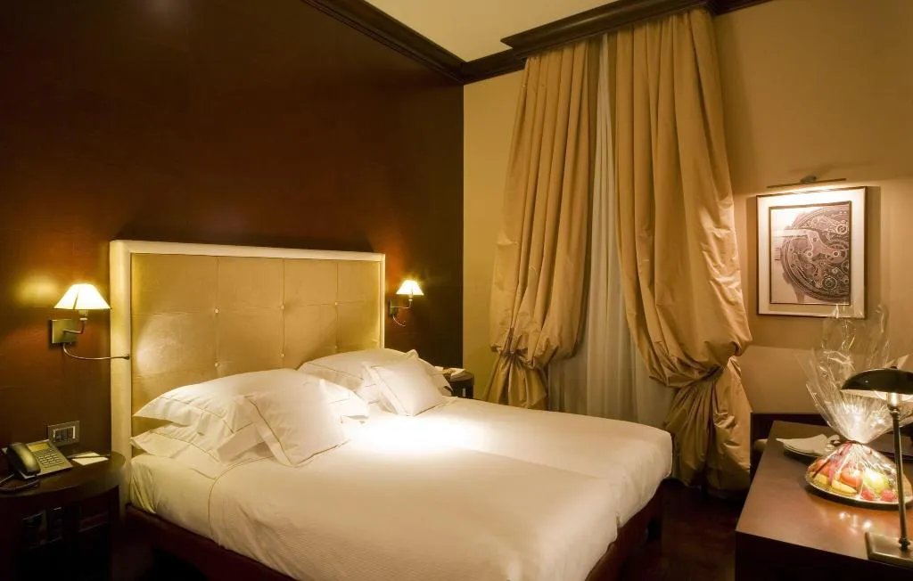 DOUBLE DELUXE ONE BED Room, L'Orologio, Florence